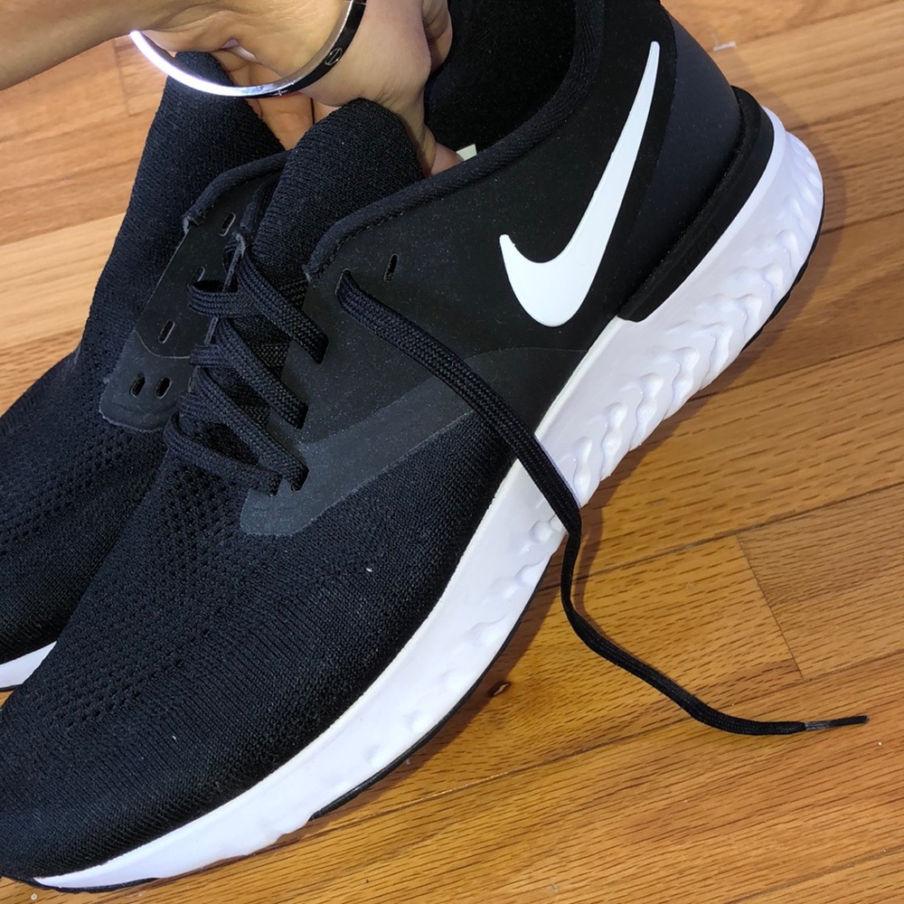 Nike sneakers - Picture 6 of 14